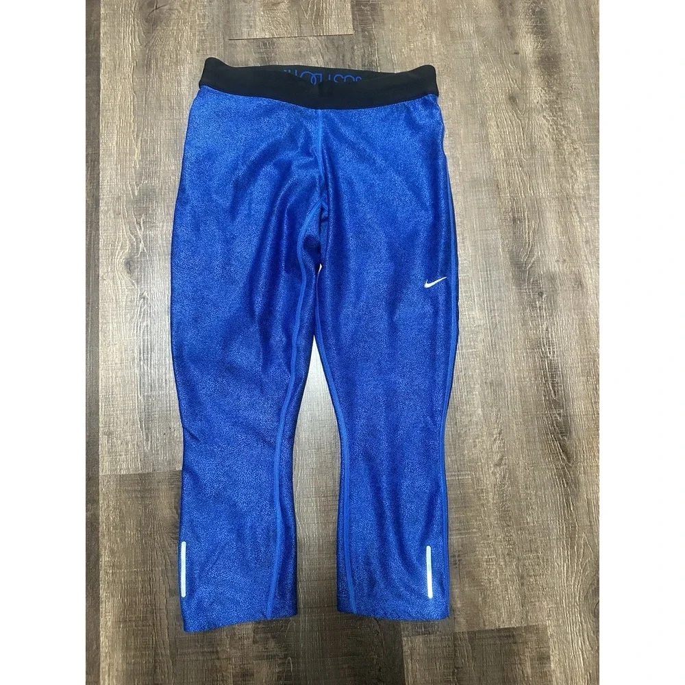 Nike Women's Blue Capris‎ Medium